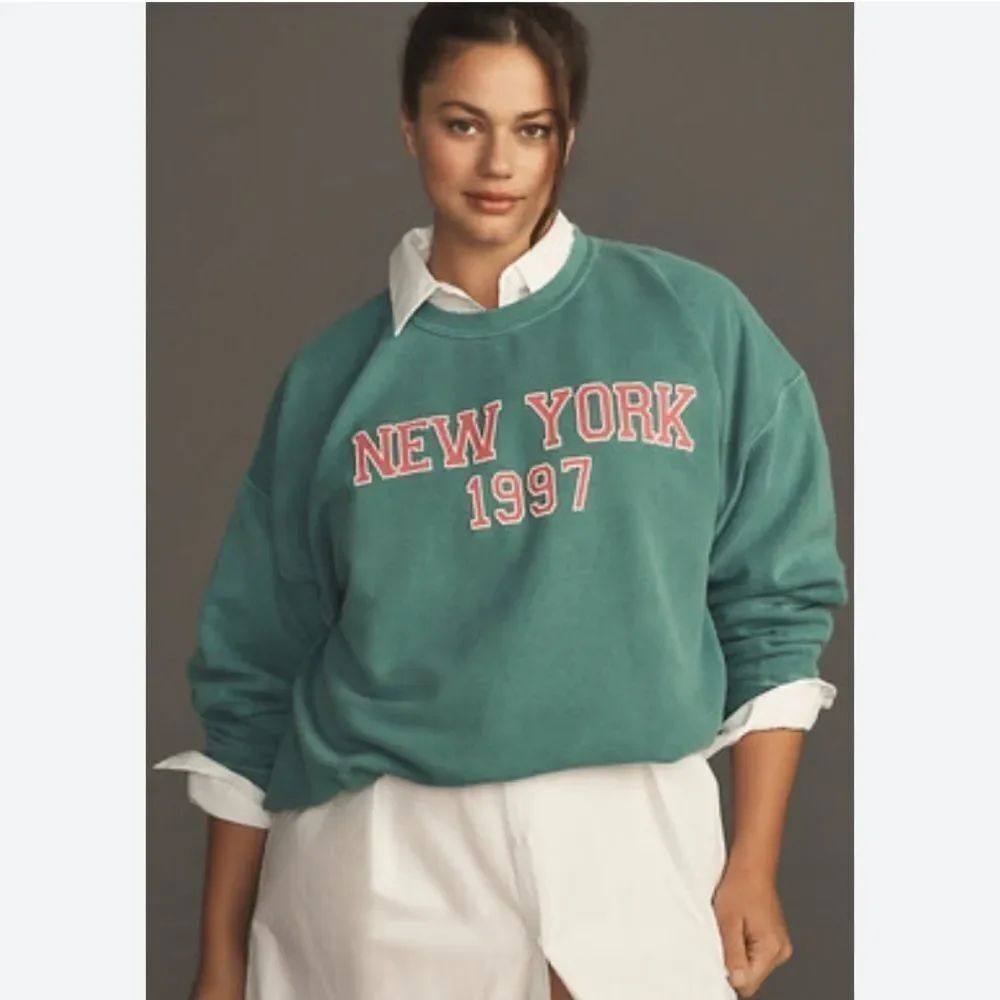 New York 1997 The Roam City Sweatshirt
By Anthropologie